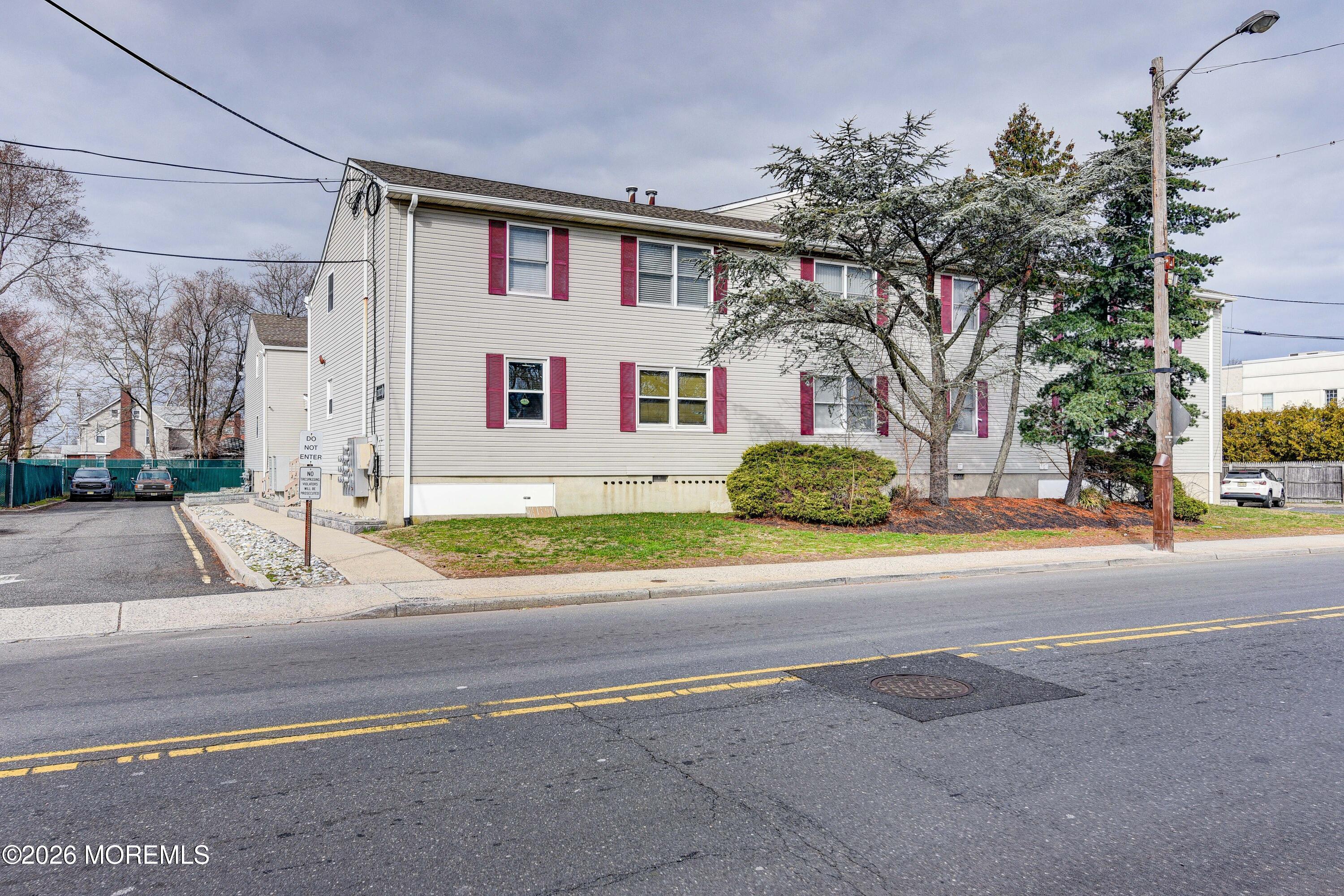 213 Main Street Keansburg NJ 07734