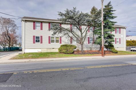 213 Main Street Keansburg NJ 07734