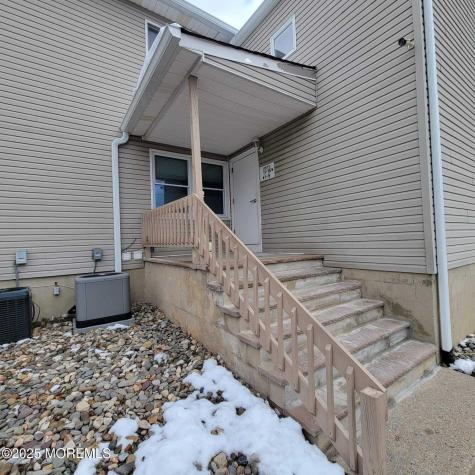213 Main Street Keansburg NJ 07734