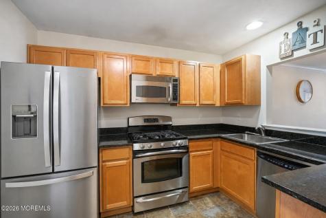 113 Adamecs Way South Amboy NJ 08879