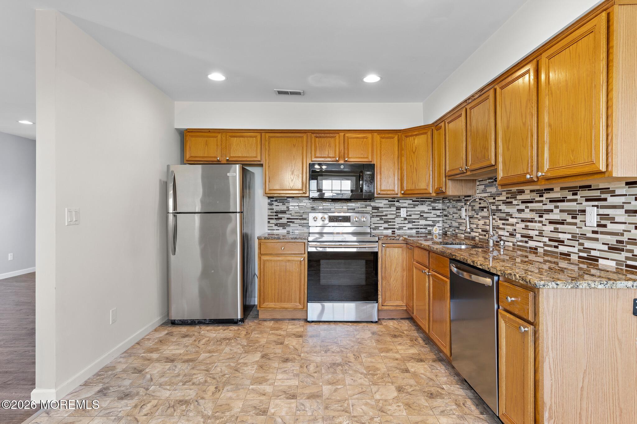 416 Beachway Avenue Keansburg NJ 07734