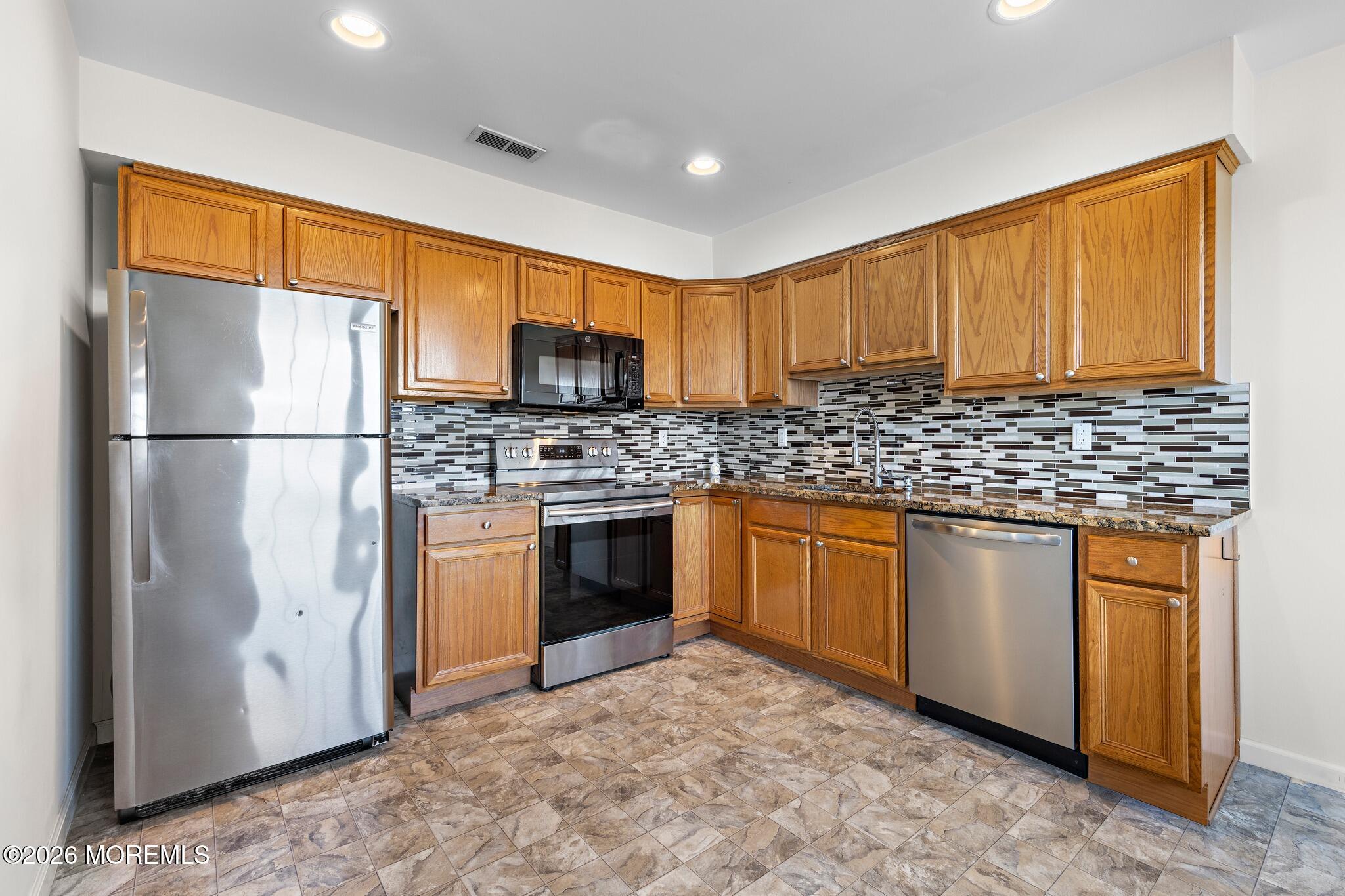 416 Beachway Avenue Keansburg NJ 07734