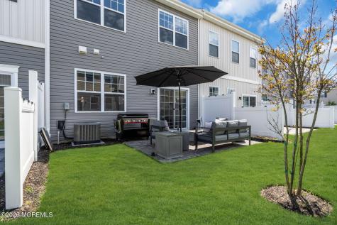 27 Chapel Lane Wall NJ 07753