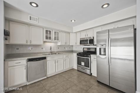 615 Randall Way Matawan NJ 07747
