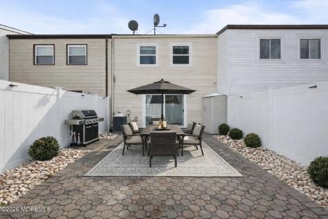 615 Randall Way Matawan NJ 07747