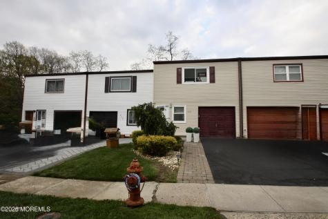 615 Randall Way Matawan NJ 07747