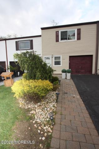 615 Randall Way Matawan NJ 07747
