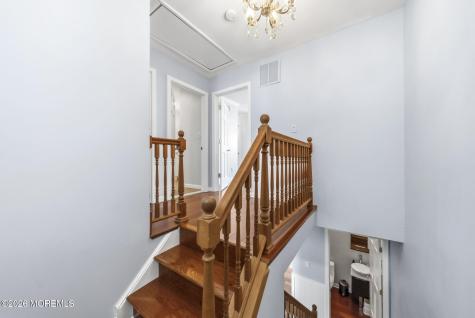 10 Peachtree Lane Jamesburg NJ 08831