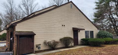 12 Coventry Court Matawan NJ 07747