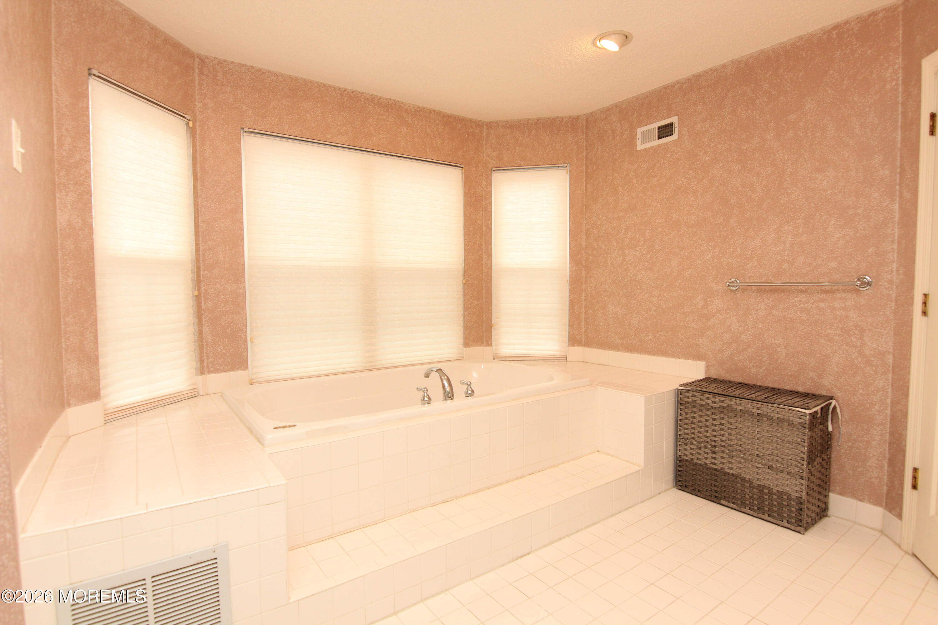 33 Austin Street Tinton Falls NJ 07712