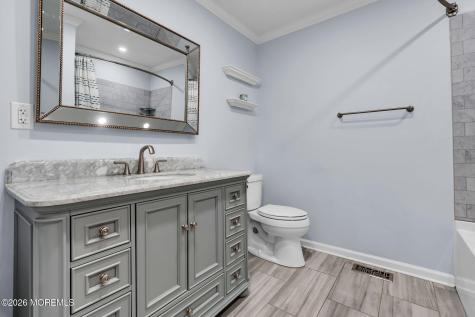 2103 Buckingham Circle Middletown NJ 07748