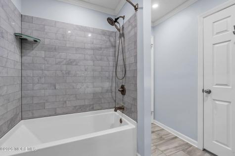 2103 Buckingham Circle Middletown NJ 07748