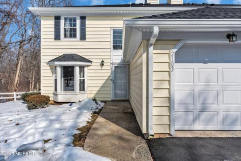 2103 Buckingham Circle Middletown NJ 07748
