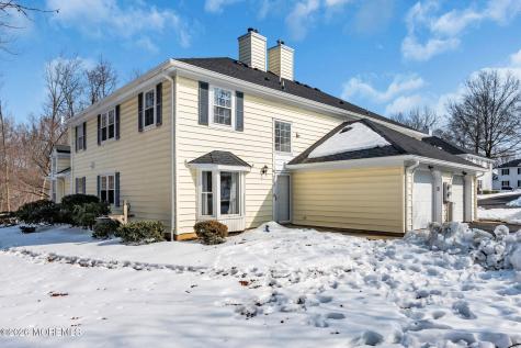 2103 Buckingham Circle Middletown NJ 07748