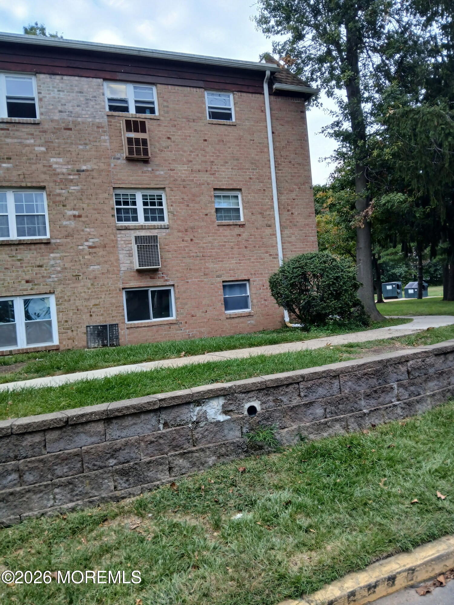 274 College Drive Edison NJ 08817