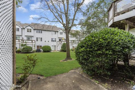 203 Muskflower Court Toms River NJ 08753