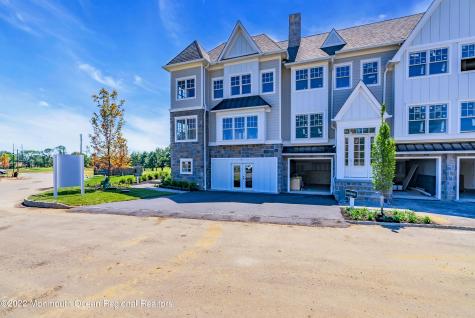 174 Eagle Way Eatontown NJ 07724