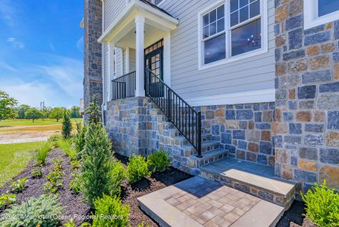 174 Eagle Way Eatontown NJ 07724