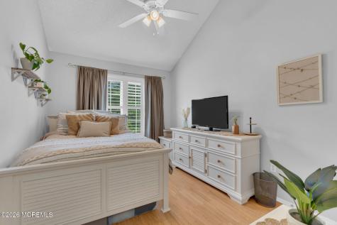 17 Richmond Court Tinton Falls NJ 07712