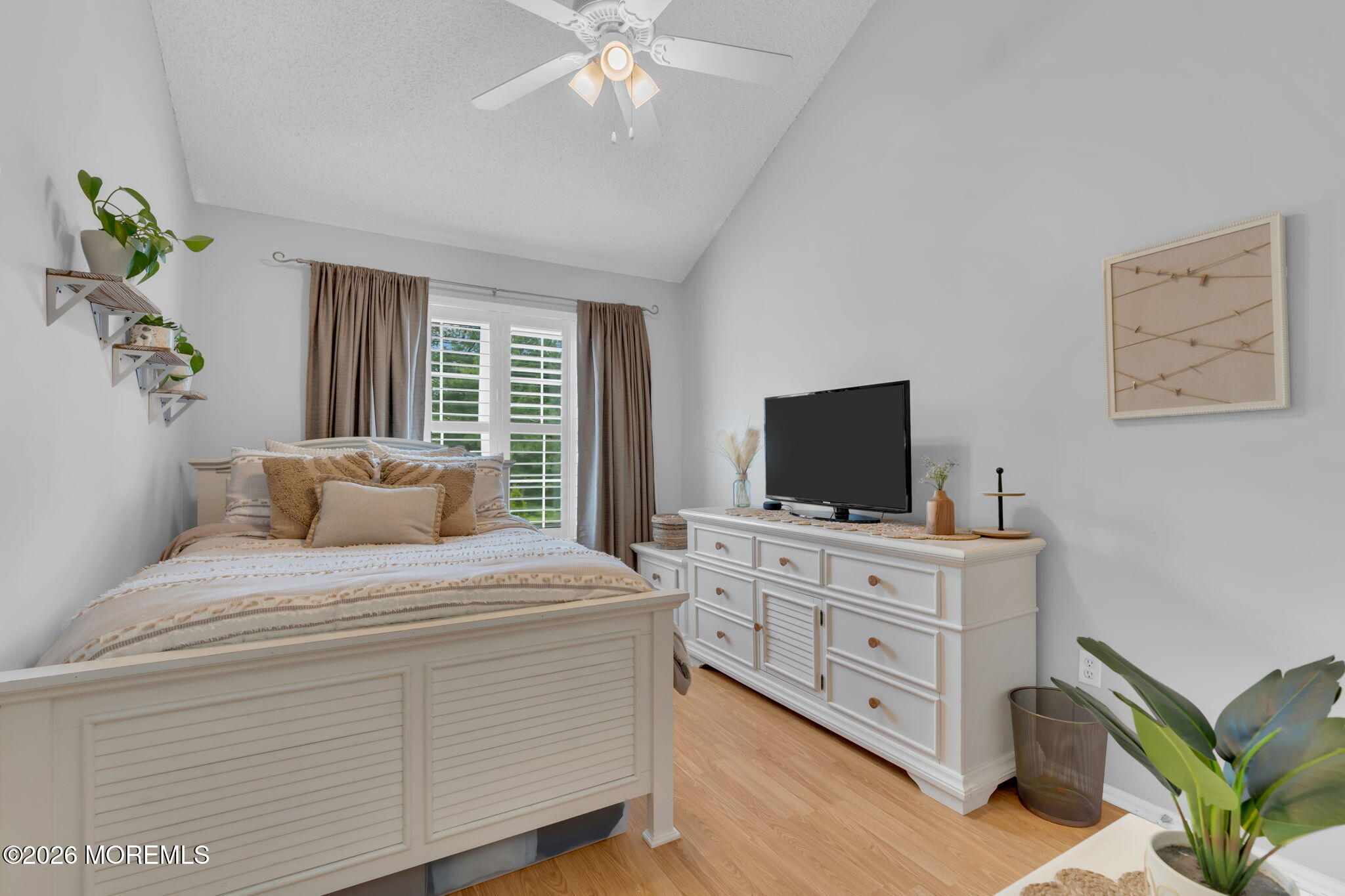 17 Richmond Court Tinton Falls NJ 07712