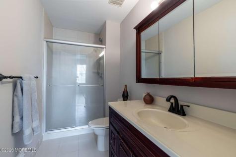 43 Poplar Place Freehold NJ 07728