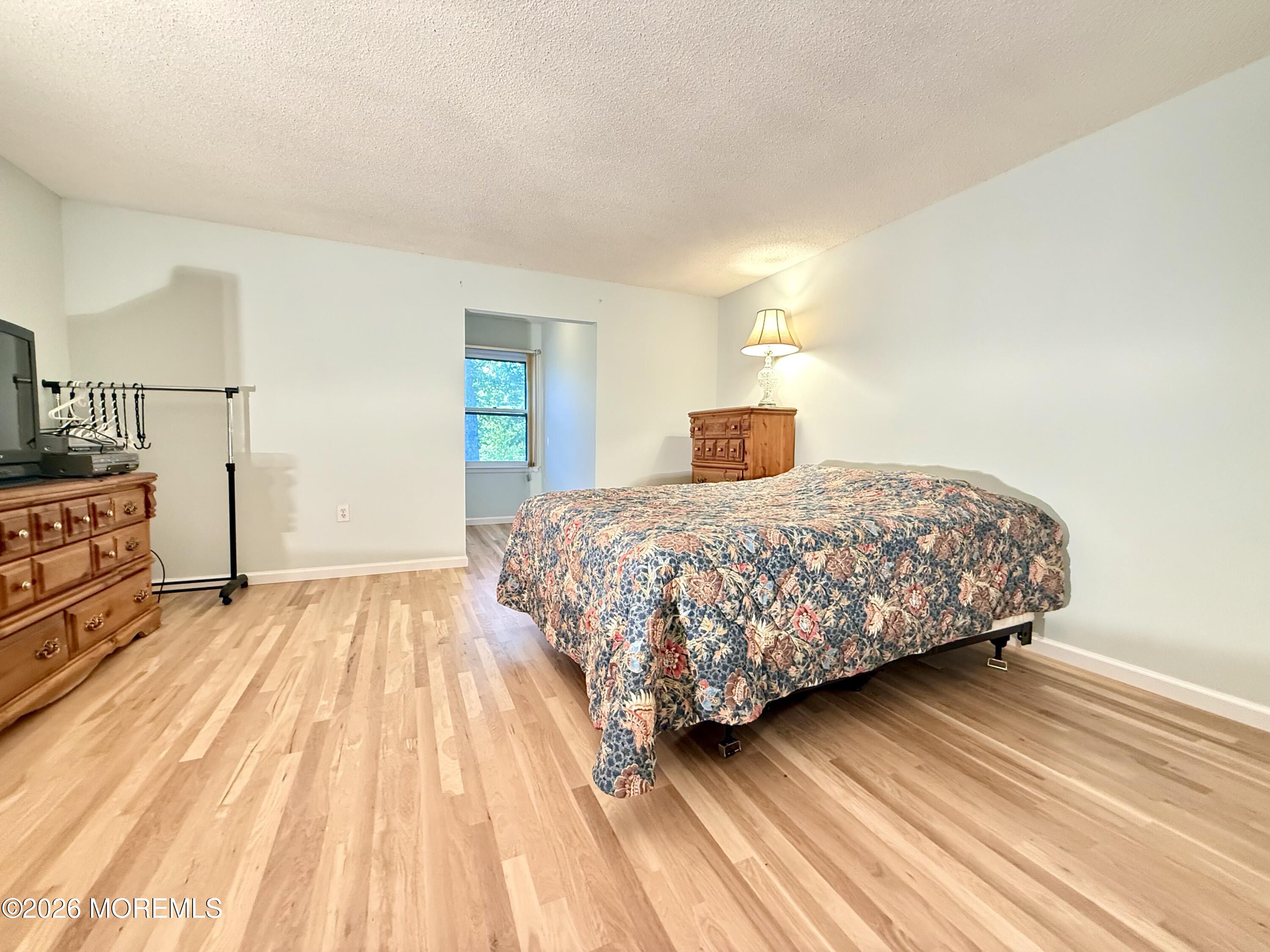 33 Maple Lane Brielle NJ 08730