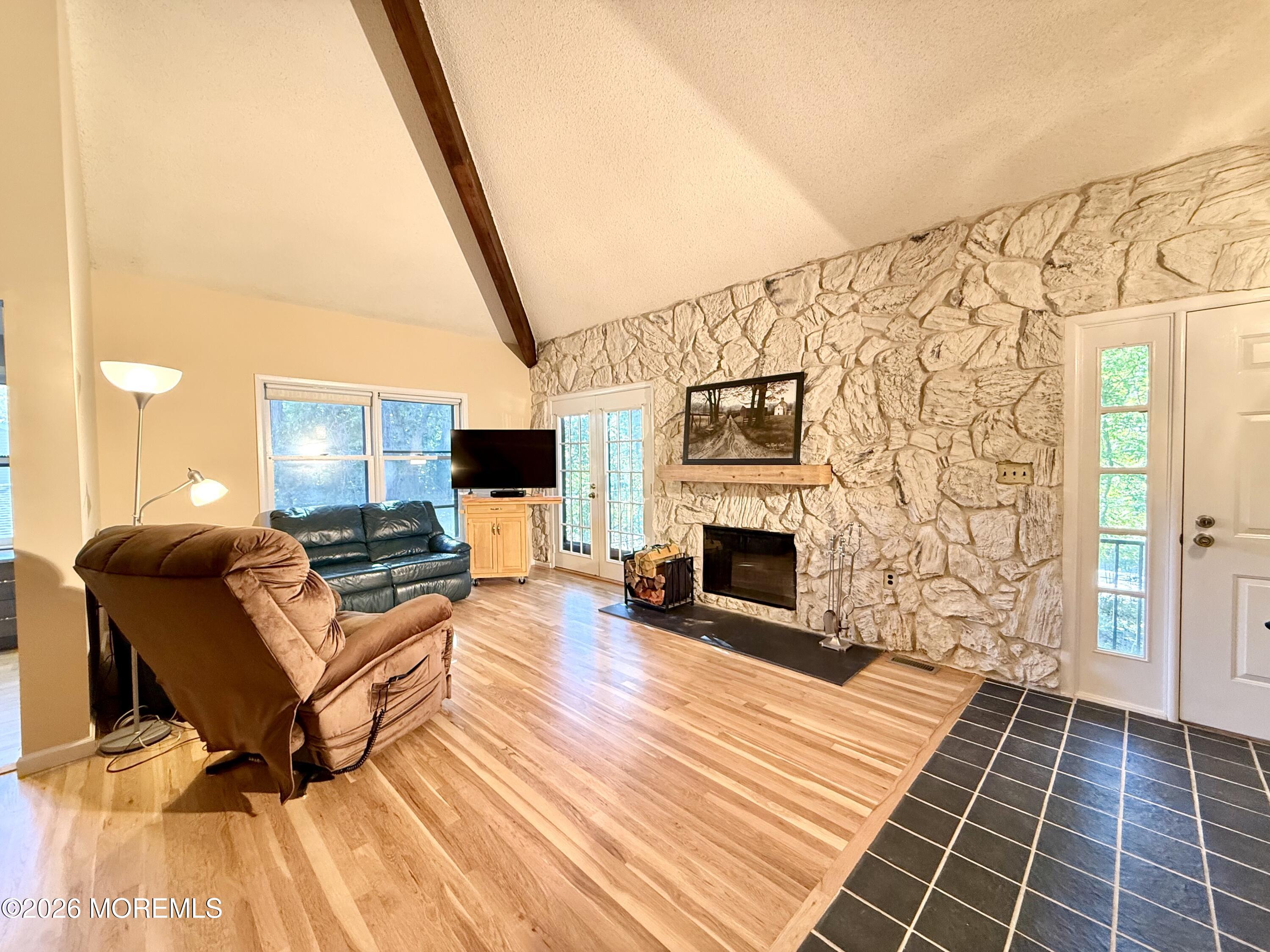 33 Maple Lane Brielle NJ 08730