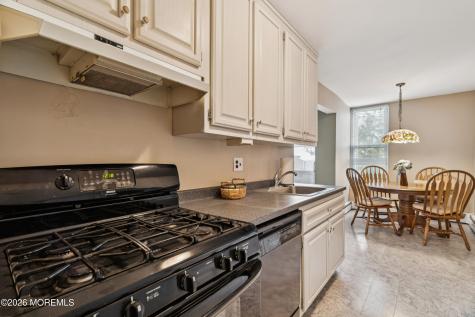 11 River Road Nutley NJ 07110