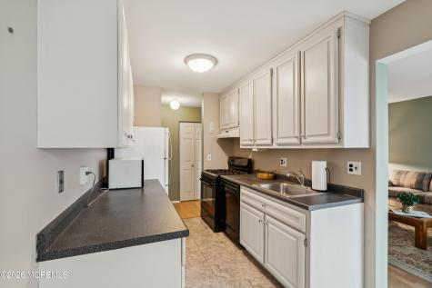 11 River Road Nutley NJ 07110