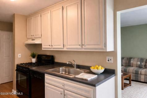 11 River Road Nutley NJ 07110