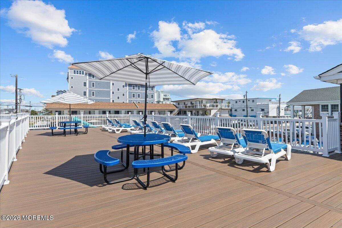 402 E Saint Paul Avenue Wildwood NJ 08260