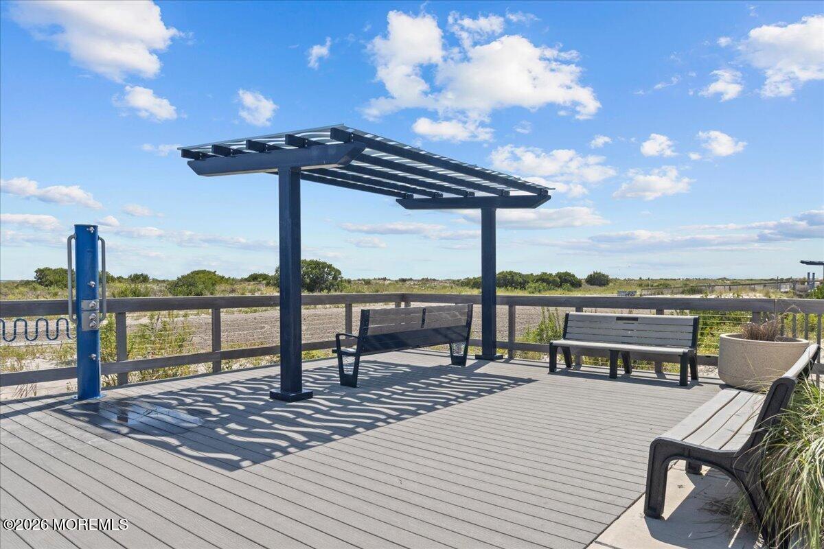402 E Saint Paul Avenue Wildwood NJ 08260