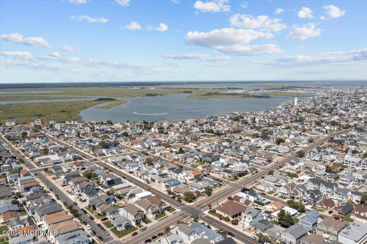 402 E Saint Paul Avenue Wildwood NJ 08260