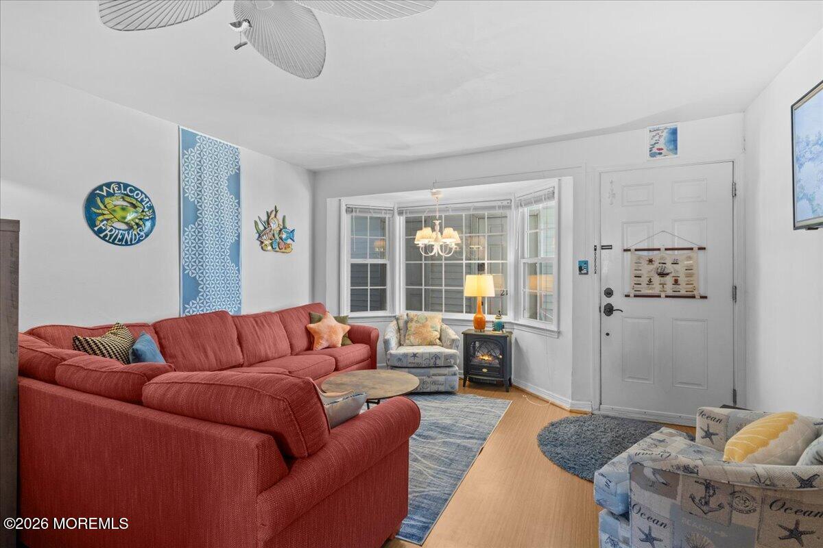 402 E Saint Paul Avenue Wildwood NJ 08260