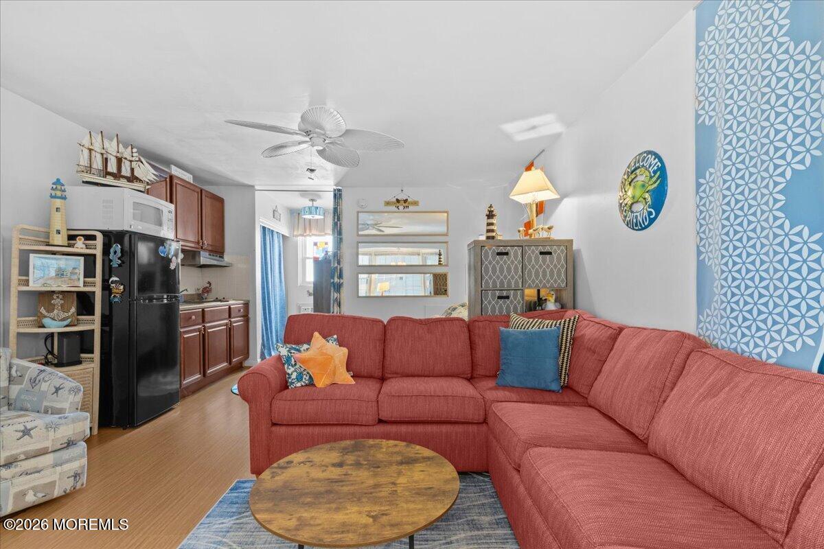 402 E Saint Paul Avenue Wildwood NJ 08260