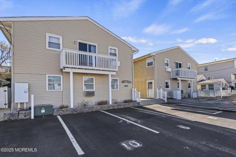 217 Hiering Seaside Heights NJ 08751