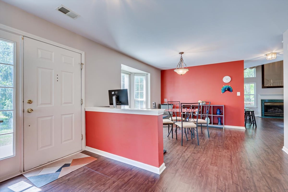 26 Alpine Road Holmdel NJ 07733