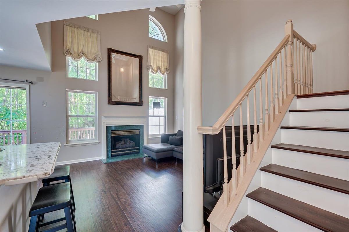 26 Alpine Road Holmdel NJ 07733