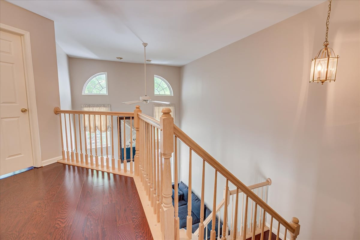 26 Alpine Road Holmdel NJ 07733