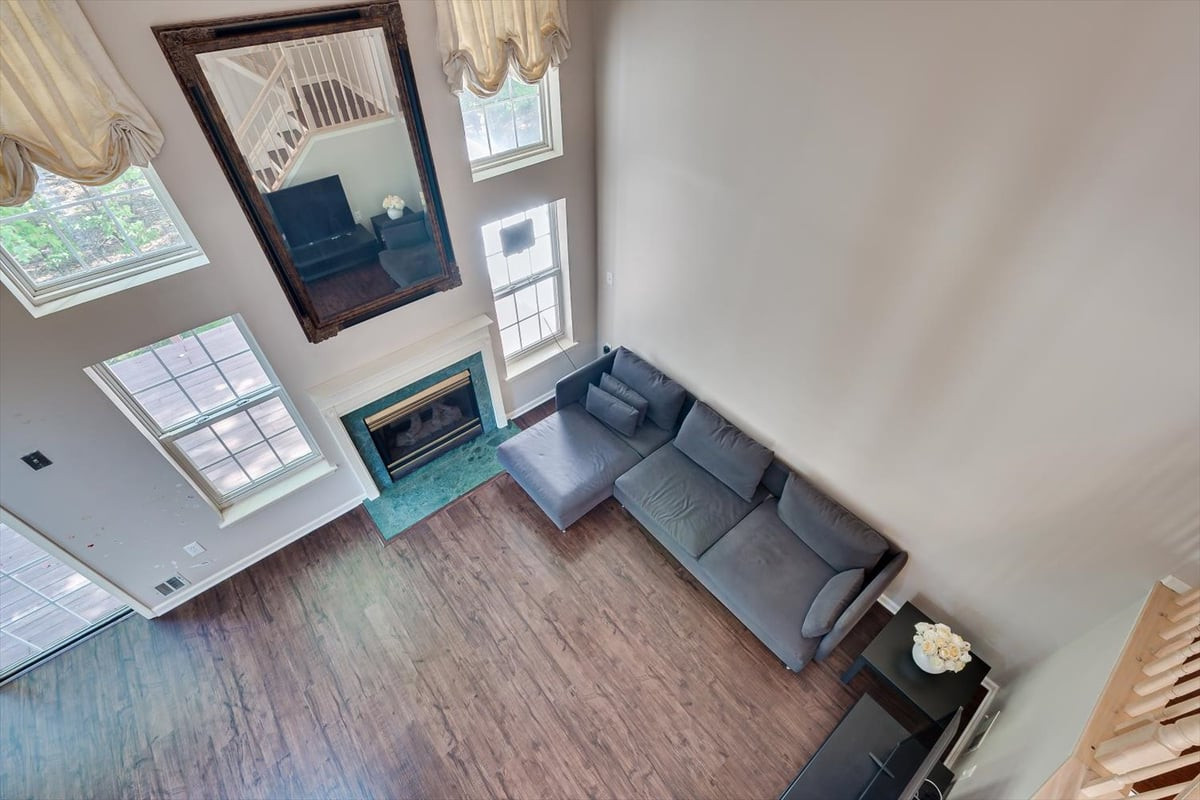 26 Alpine Road Holmdel NJ 07733