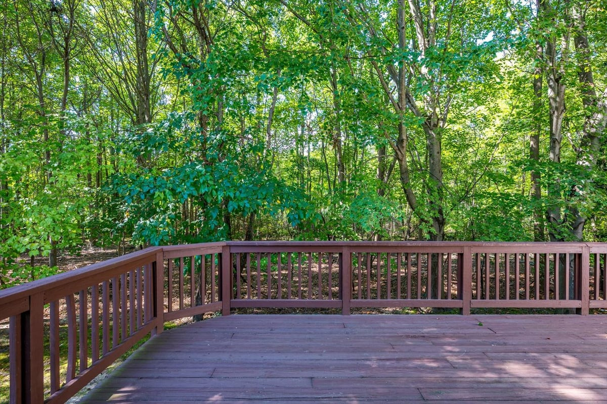 26 Alpine Road Holmdel NJ 07733
