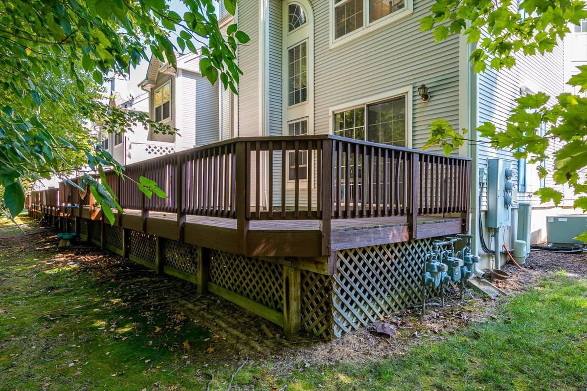 26 Alpine Road Holmdel NJ 07733