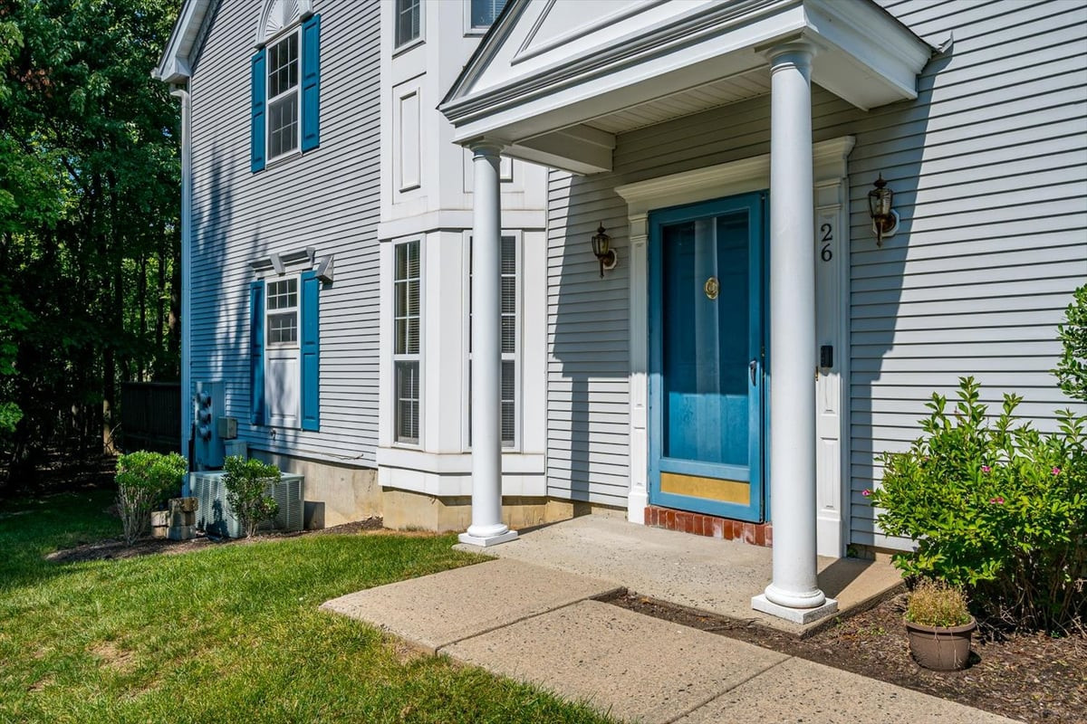 26 Alpine Road Holmdel NJ 07733
