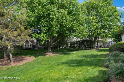 13 Old Farm Road Little Silver NJ 07739