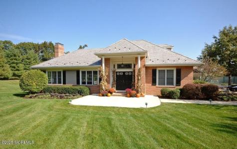 13 Old Farm Road Little Silver NJ 07739