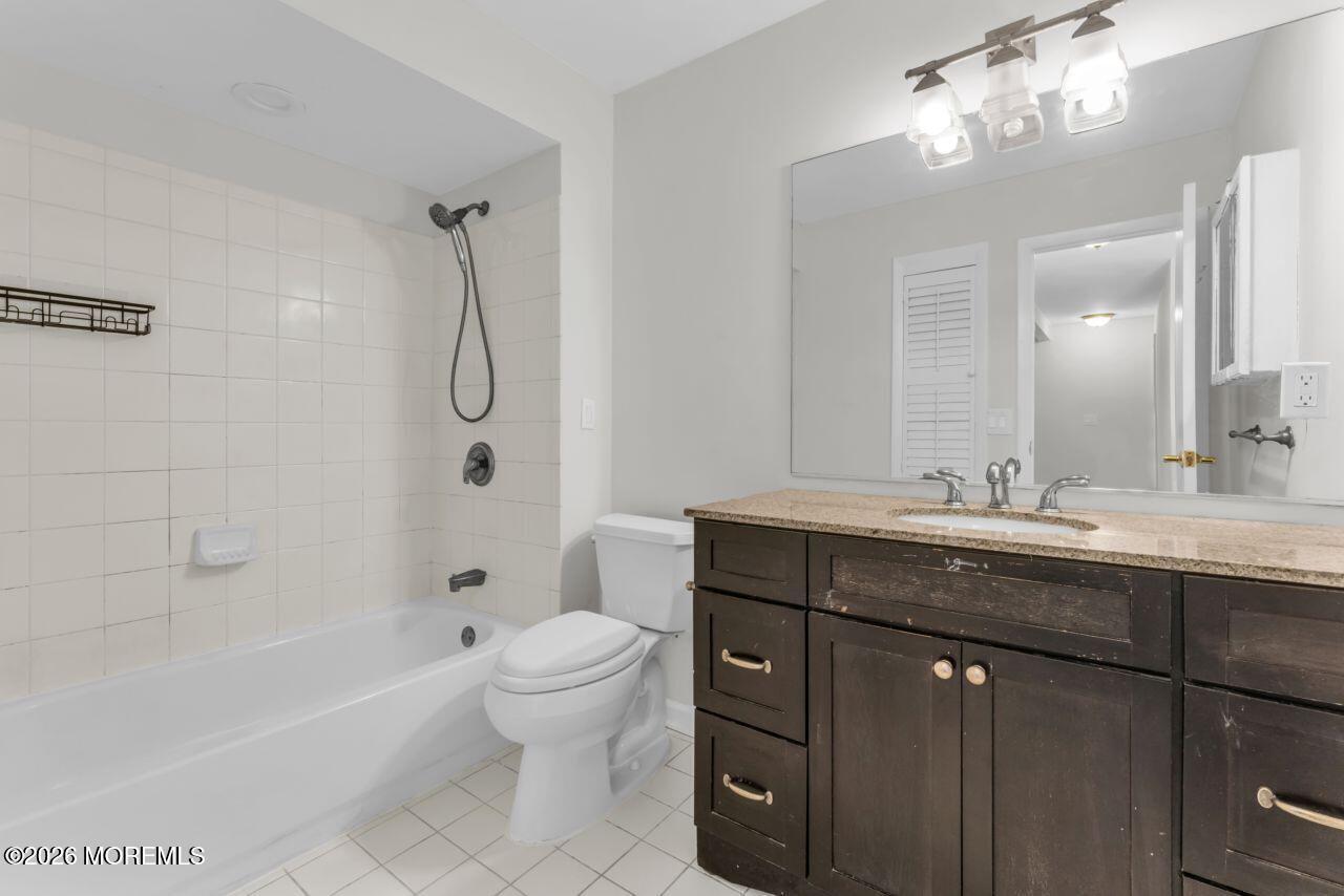 306 Cutty Court Toms River NJ 08753