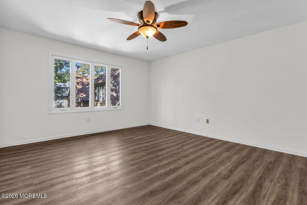 306 Cutty Court Toms River NJ 08753