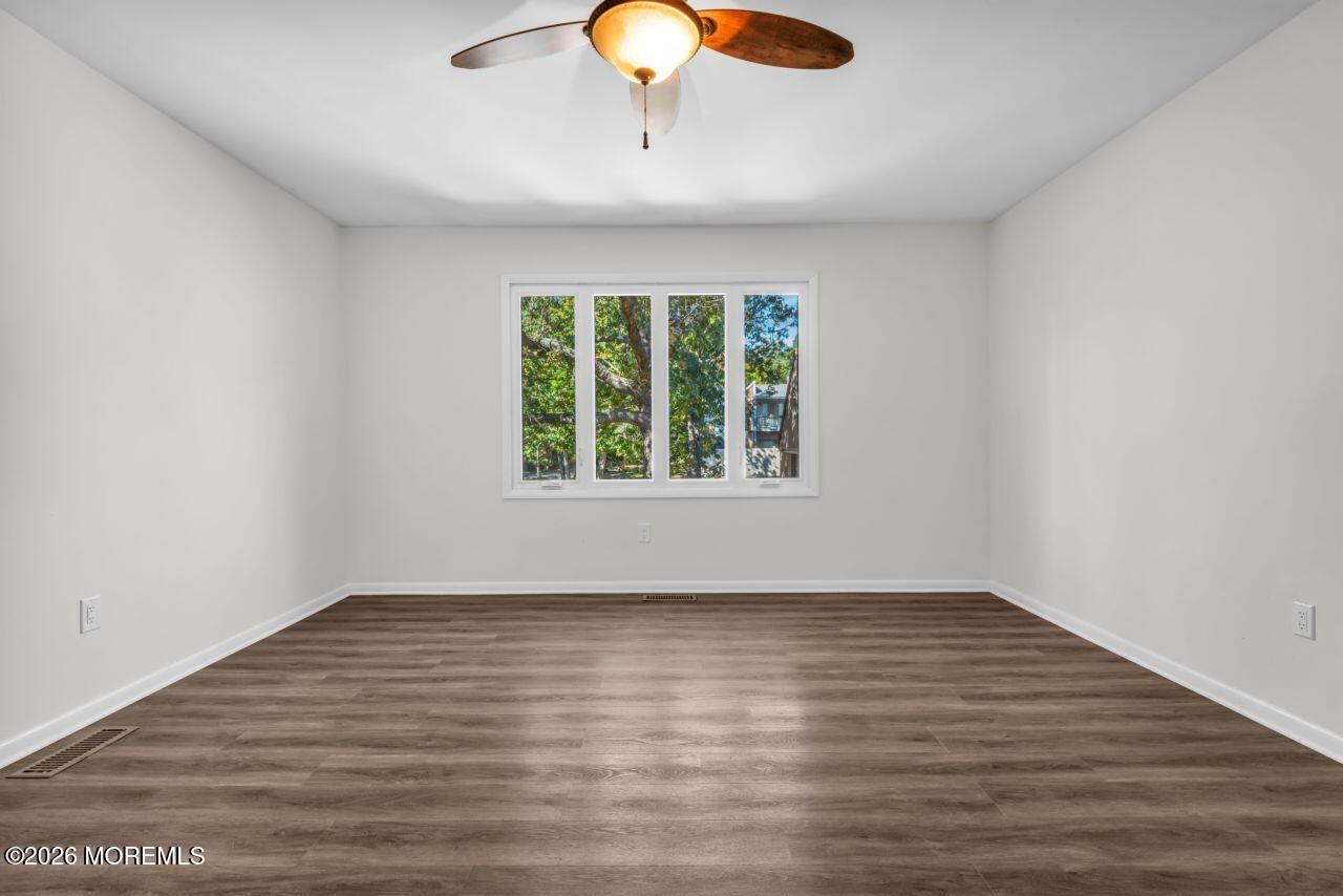 306 Cutty Court Toms River NJ 08753