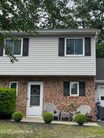 2 Elizabeth Court Howell NJ 07731