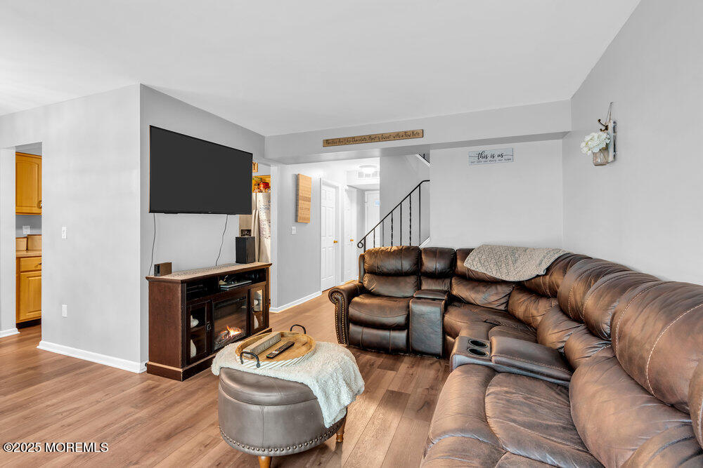 2 Elizabeth Court Howell NJ 07731